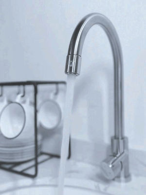 뜨거운 판매 프리미엄 솔리드 청동 초미세 마이크로 나노 거품 메이커 직접 펌프 물 연결과 피부 정화